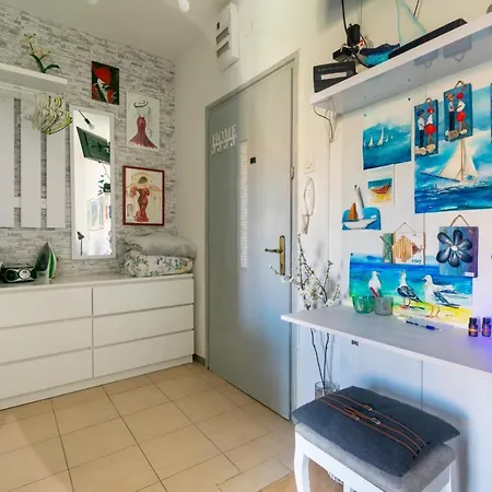 By The Sea - 19336 Zadar